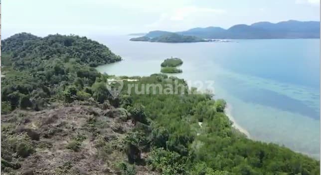 Labuan Bajo view laut (white sand beach), sudah ada ijin resort
