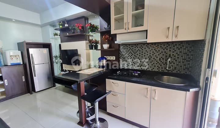 Disewakan Apartemen Kalibata, Tower Palem 2 Kamar Furnish View Pool