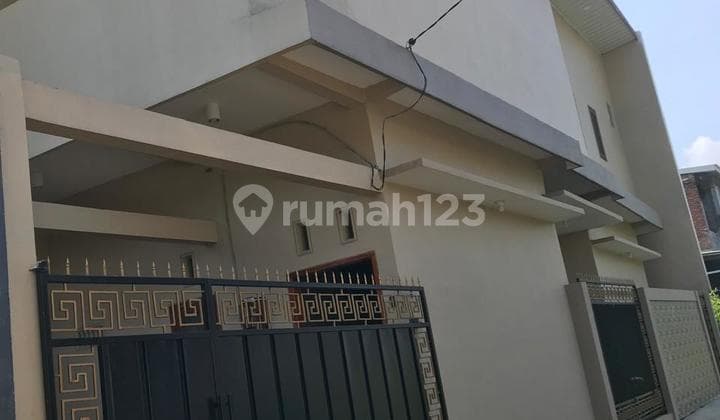 CEPAT RUMAH 2 LANTAI CANTIK DAN BAGUS SIAP HUNI MODERN HARGA TERJANGKAU