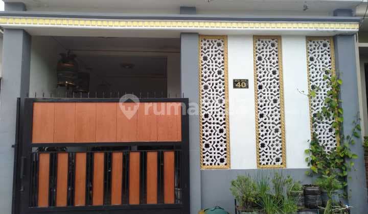 Rumah Cantik 1 1/2 Lantai Dengan Harga Sangat Terjangaku