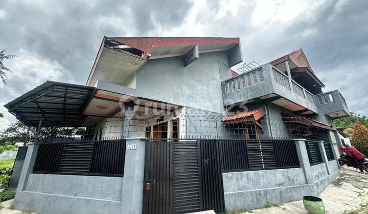 Rumah 2 Lantai Cantik & Bagus Siap Huni Harga Sangat Terjangkau