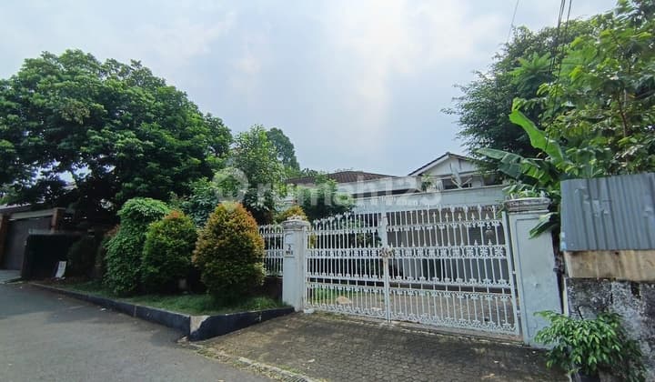 Rumah Besar di Cilandak,Hanya 10 Juta Per Meter Cipete LT 802 M, Lokasi Tenang, Strategis, Dekat MRT Cipete,Cash Only