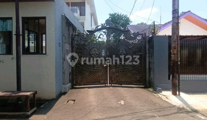 Rumah Mewah Premium di Jalan Pemayon Pasar Minggu Luas 1450 M, Siap Huni