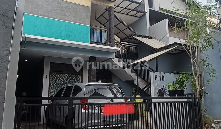 Rumah Minimalis Modern Luas 195 M² di Perumahan Blok H Pasar Minggu - Nyaman & Strategis