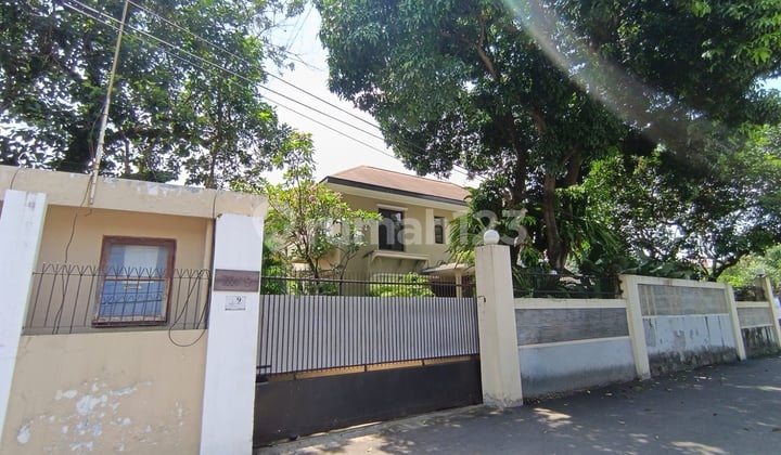 Rumah Mewah 2Lt Luas 921M di Jl. Mpr Cilandak - Lokasi Premium, Cash Onlycash Only