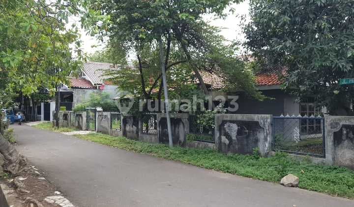 Rumah Lama Luas 730, di Hoeok, Posisi di Hook Luas 730M Halaman Luas , Duren Sawit,Cash Only
