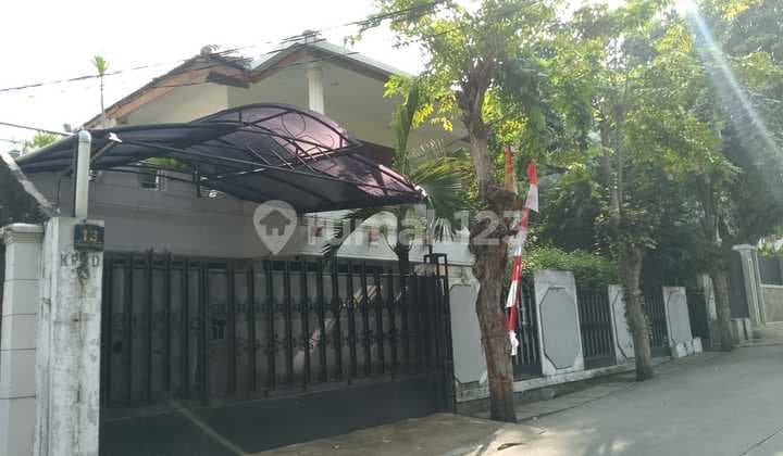 Cash Only, Rumah 2 Lt Luas 344M di Jl Sukabumi Kebon Jeruk, Lokasi Strategis