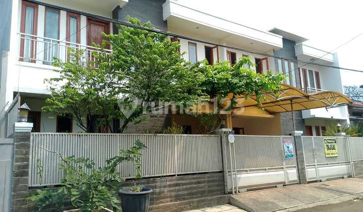 Rumah Siap Huni 2Lt Luas 270M,Bintaro Jaya Sektor 2, Cash Only, Strategis , Dekat Tol