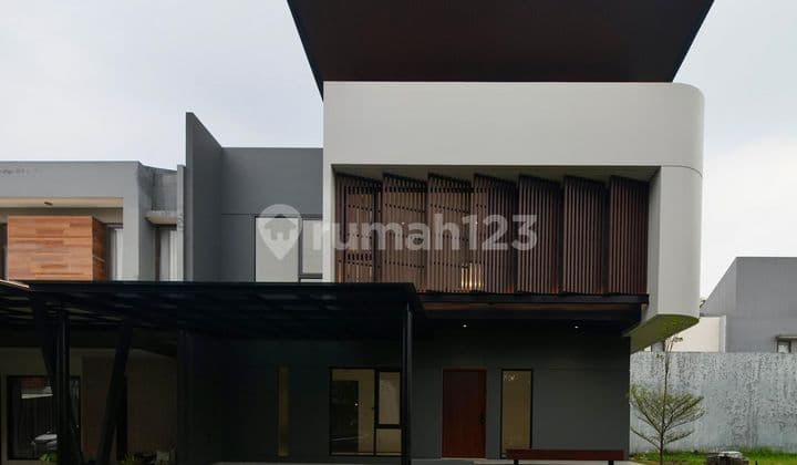 Dijual Rumah Mewah Bangunan Mandiri Siap Huni, Bagus Rapih Dan Bersih Cluster Eminent, Bsd