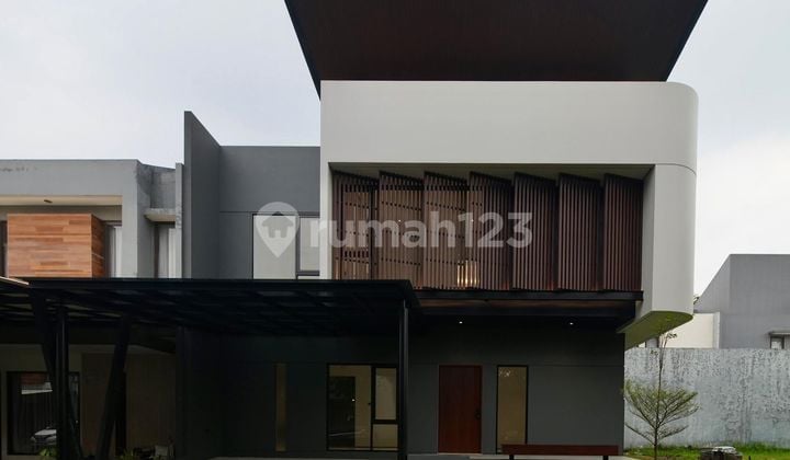 Dijual Rumah Mewah Bangunan Mandiri Siap Huni, Bagus Rapih Dan Bersih Cluster Eminent, Bsd