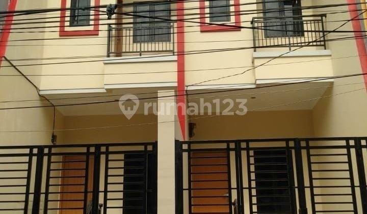 Rumah Baru Teluk Gong Siap Huni 3¼ Lantai Modern Minimalis