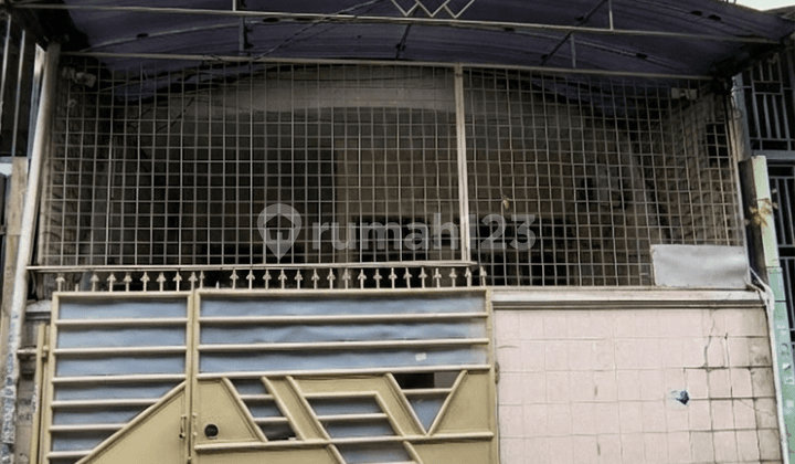 Rumah 3 Lantai Teluk Gong SHM, 4+1 KT, Hadap Utara, Listrik 5500