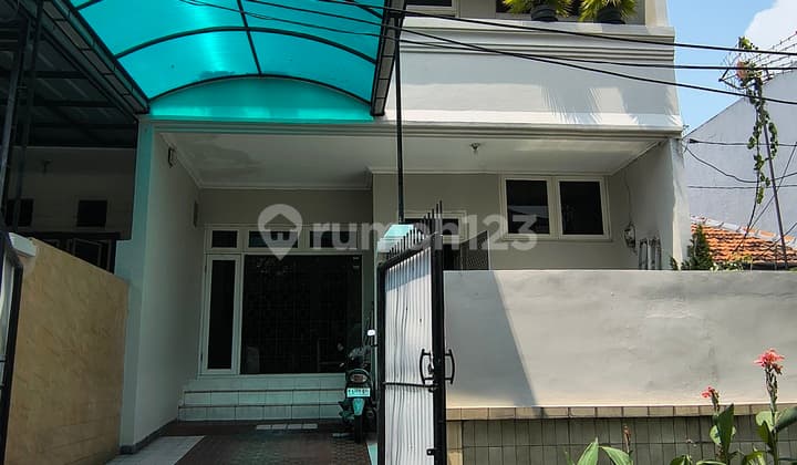 Rumah Grawisa Jelambar 2.5 Lantai Siap Huni Asriada Taman