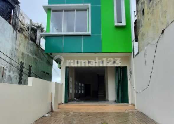 Disewakan Ruko 3.5lantai di Pusat Kota Jalan R A Kosasih Sukabumi