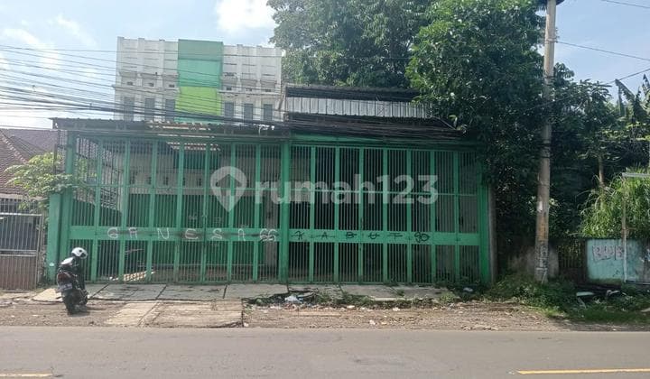 Disewakan Gudang 2 lantai luas 1000 m2 di Cibadak, Kab Sukabumi