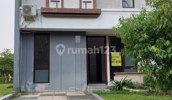 Rumah Cantik Siap huni di tengah Kota BSD City dengan Harga Menarik