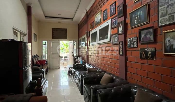 Jual di Bawah Harga Pasar Rumah di Pinggir Jalan Cocok Utk Workshop/Gudang,Kost2an