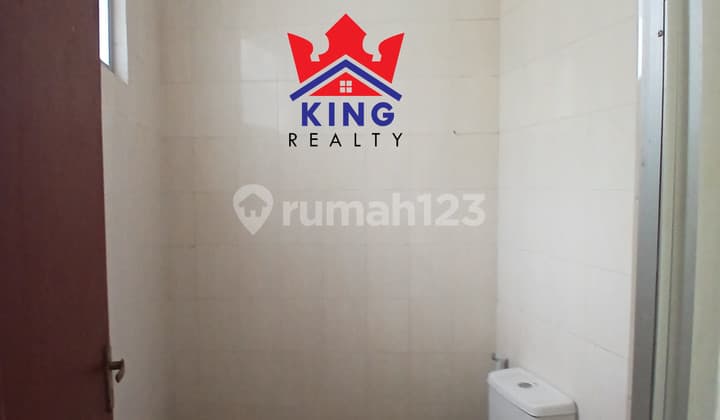 Ruko 2 Lantai Tengah Kota Disewakan (nt)