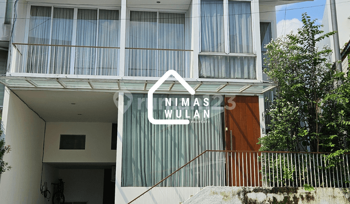 For Sale Beautiful House in Kemang Strategic Location