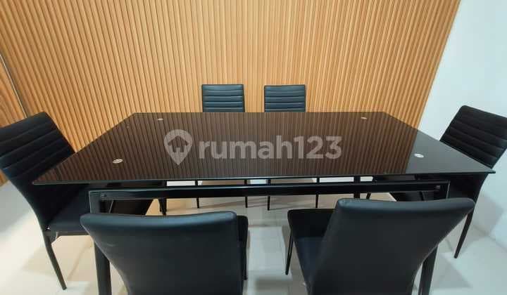 Rumah 2 Lantai Full Furnished & Siap Huni Dekat Sekolah High Scope