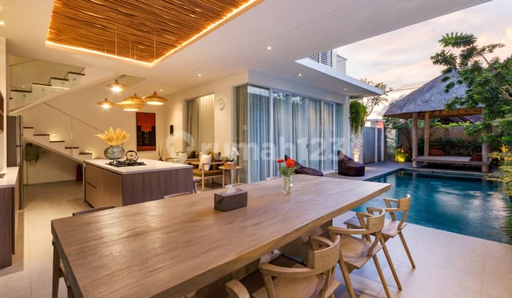 Luxury Villa In Seminyak, Walking Distance To Batu Belig Beach