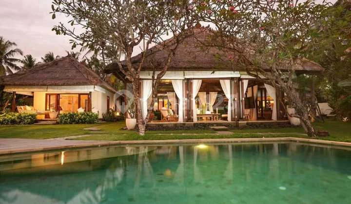 4-Bedroom Villa on Cemagi Beachfront, Highly Ideal for Investment