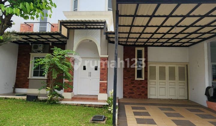 Alicante Boulevard 4 Bedroom House Ready to Live In Gading Serpong
