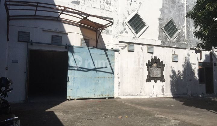 Dijual Gudang di Area Pergudangan Muding Kerobokan Bali Akses Jalan Lebar Imb Ada