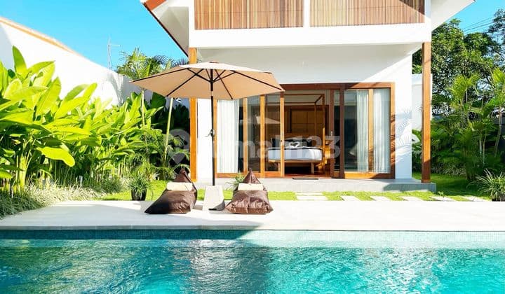 Beautiful Villa Ready to Live and For Rent in Padang Tawang Canggu, Quiet and Comfortable Area, Very Strategic, Furnished.
