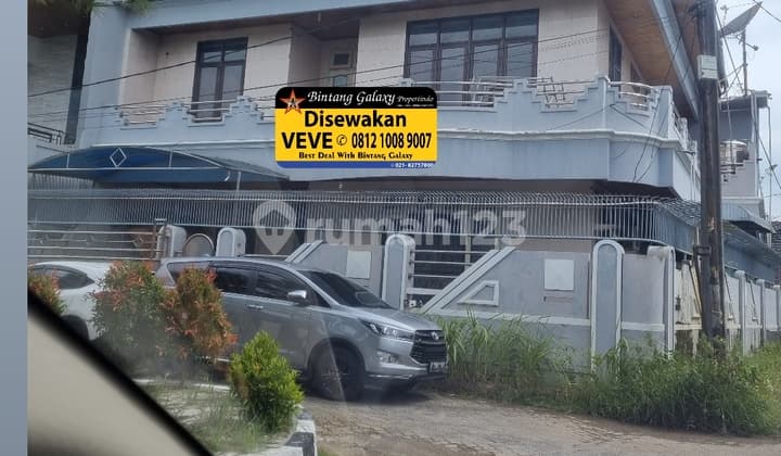 Disewakan Rumah Mewah di Perumahan Taman Kartini Bekasi