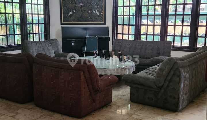 Dijual Rumah 2 Lantai SHM di Jakasampurna
Bekasi Barat