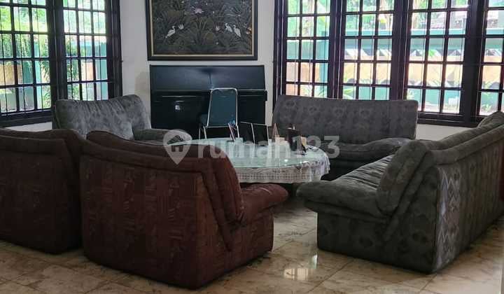 Dijual Rumah 2 Lantai SHM di Jakasampurna
Bekasi Barat