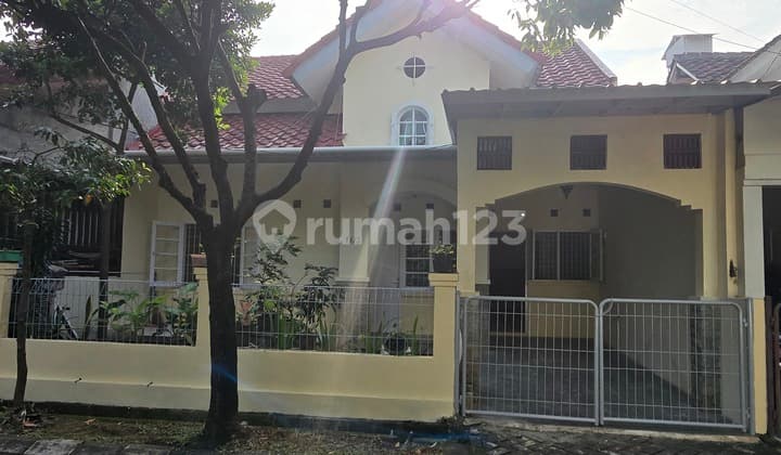 Disewa Rumah Bebas Banjir Kemang Pratama 3 Bekasi
