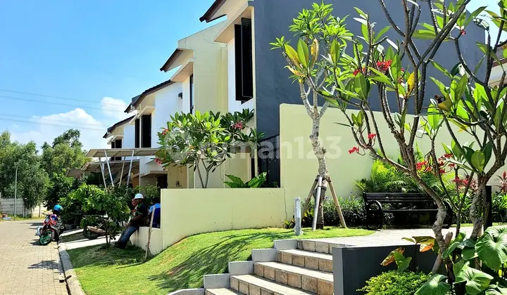 Rumah Murah Dua Lantai Dekat Aeon Mall Deltamas Cikarang Pusat