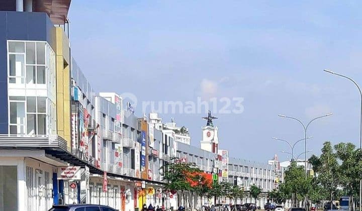 Ruko Premium di Jalan Boulevard Parkiran Terbuka di Cbd Jababeka