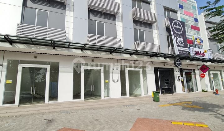 Ruko Strategis di Jalan Boulevard Hunian Padat Jababeka Residence