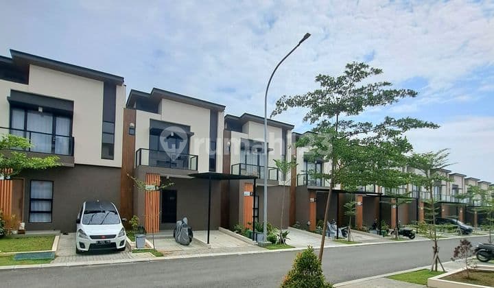 Rumah modern lingkungan aman dan nyaman depan Aeon Mall Delta Mas