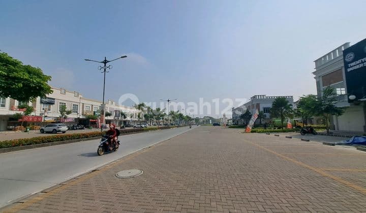 Disewakan Murah Pertahun Ruko Gandeng Jalan Boulevard di Jababeka