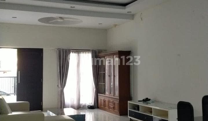 Rumah 3 Lantai Citra3 Uk8x15 Furnish