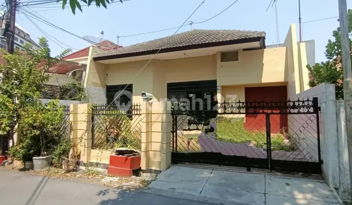 Rumah 2 Menit Dari Simpang Lima di Taman Pekunden Timur, Semarang Tengah