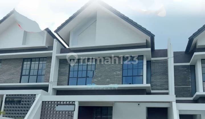 Rumah Baru Gress di The Miles Type Alexandra, Bsb, Ngaliyan