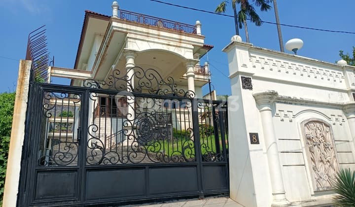 Rumah mewah ada view kota di Gombel, ngesrep, banyumanik, semarang selatan