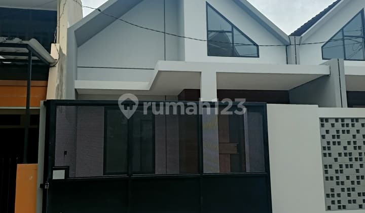 New Fresh House in Halmahera, East Semarang
