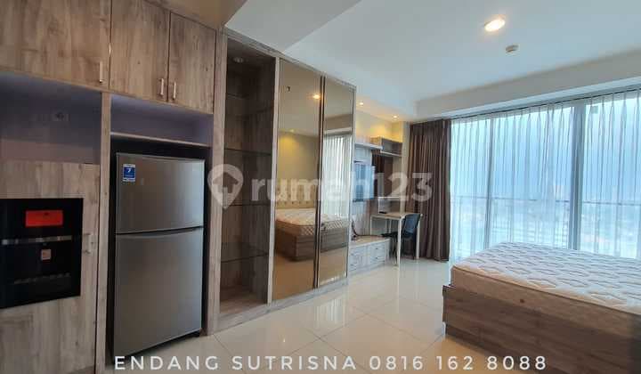 Dijual Apartement Studio Exclusive, Tinggal Bawa Koper