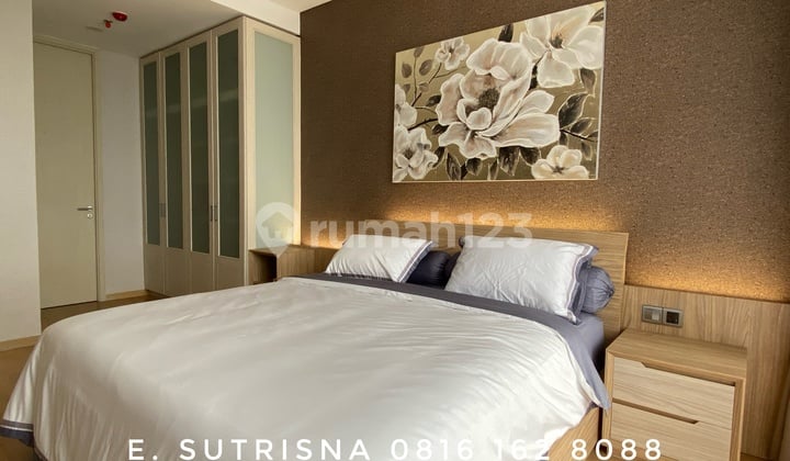 Apartment Izzara Apartment 2 BR Furnished New