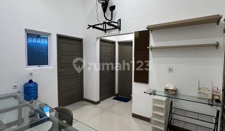 Rumah Full Furnish Bagus dan Strategis