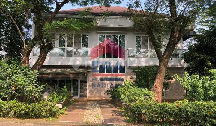 Rumah di The Green, Tangerang Selatan