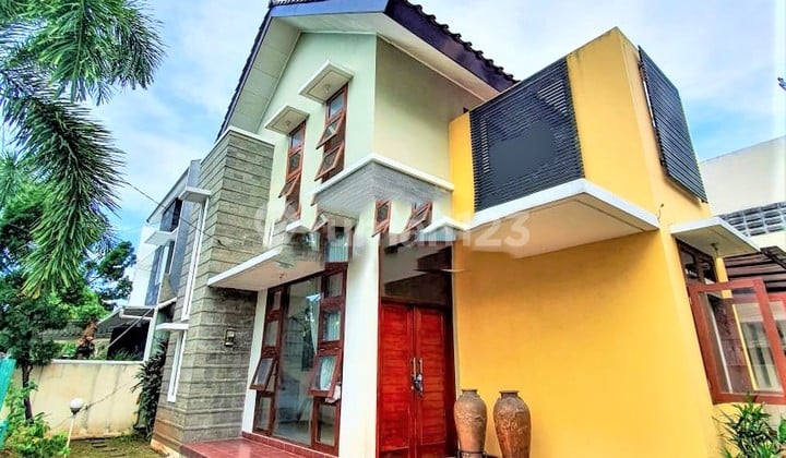 Rumah 2 Lantai di Jl. Puyuh Bintaro Sektor 5, Tangerang Selatan
