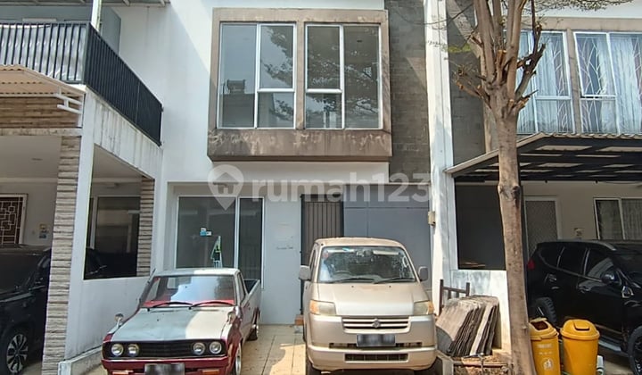 Rumah 2 Lantai di Fortune Terrace, Tangerang Selatan