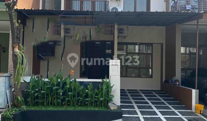 Rumah Siap Huni, Modern Minimalis di Emerald, Bintaro